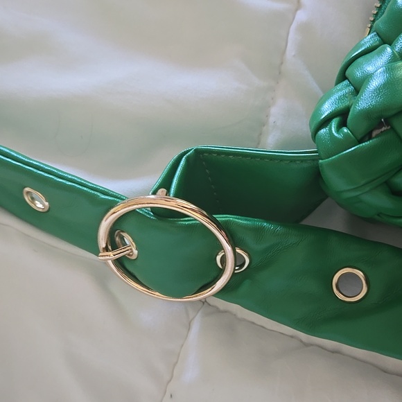 Moda Lux Green Woven  Bag - Picture 4 of 5